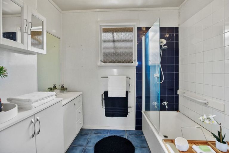 Photo of property in 216 Waikiekie Road, Thames, 3500