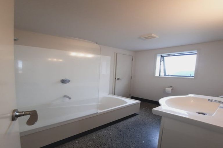 Photo of property in 14 Bay Drive, Titahi Bay, Porirua, 5022