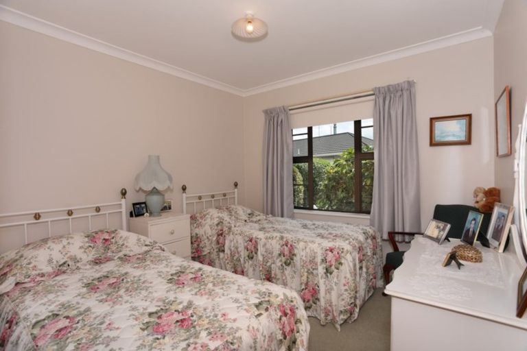 Photo of property in 3 Mcilwaine Place, Marton, 4710