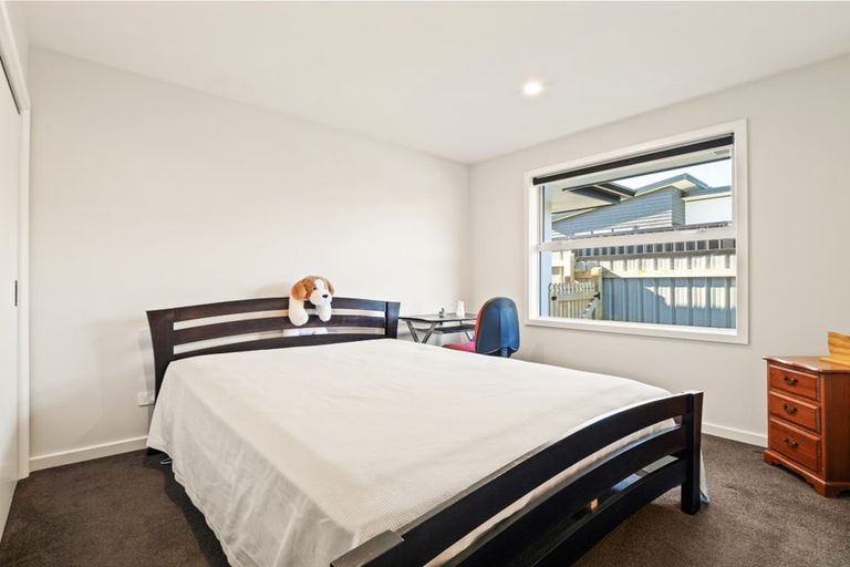 Photo of property in 2 Chatham Street, Waihola, Milton, 9073