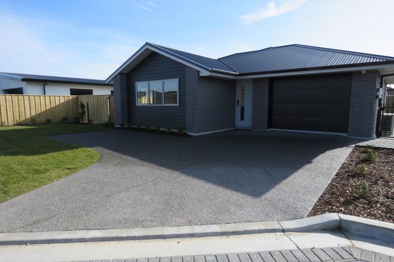 Photo of property in 9 Kaka Place, Halswell, Christchurch, 8025