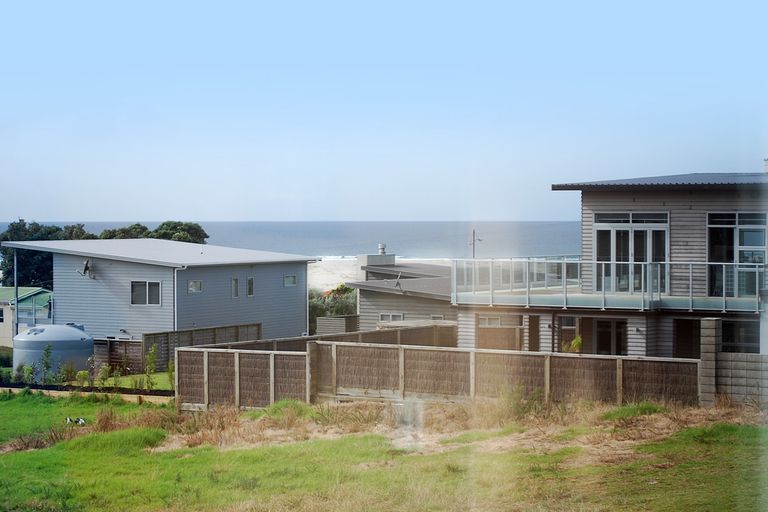 Photo of property in 10 Cornwall Way, Mangawhai Heads, Mangawhai, 0505