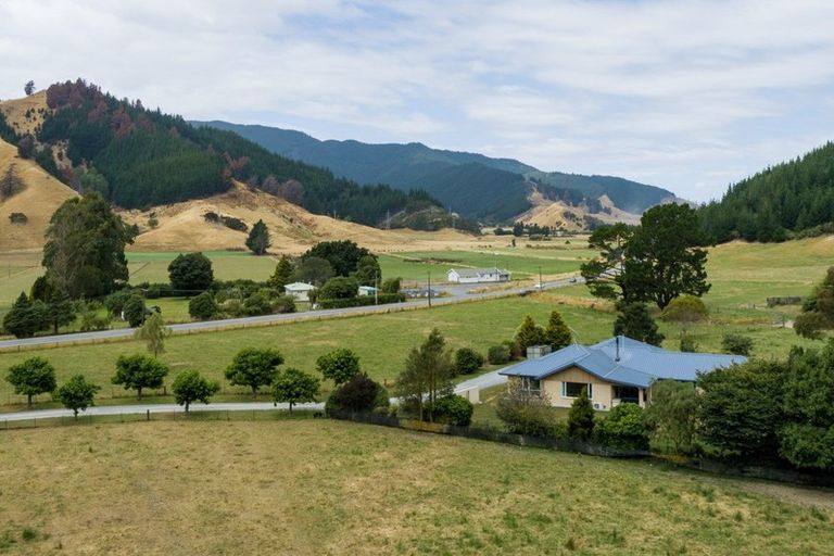 Photo of property in 2381 State Highway 6, Okaramio, Havelock, 7178