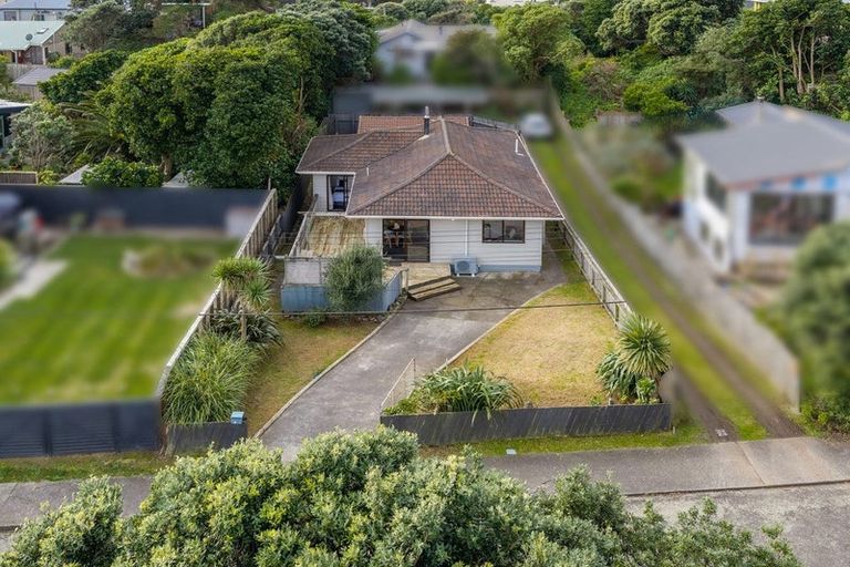 Photo of property in 5b Paneta Street, Paekakariki, 5034