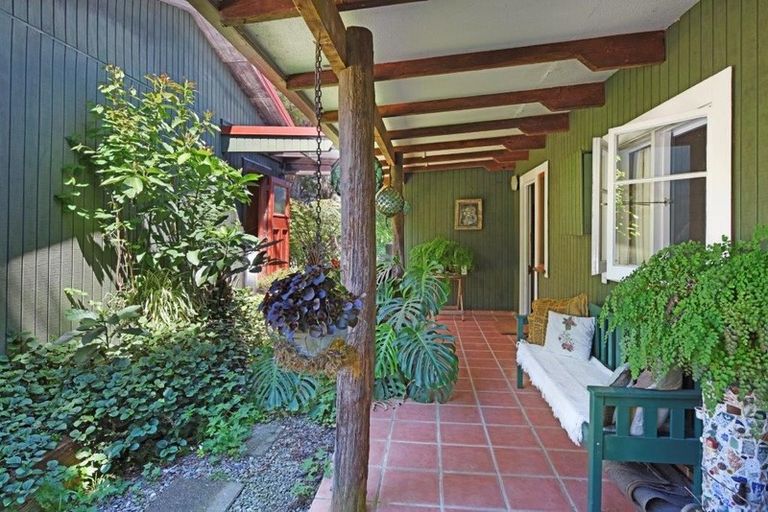 Photo of property in 30 Rangihaeata Road, Rangihaeata, Takaka, 7182