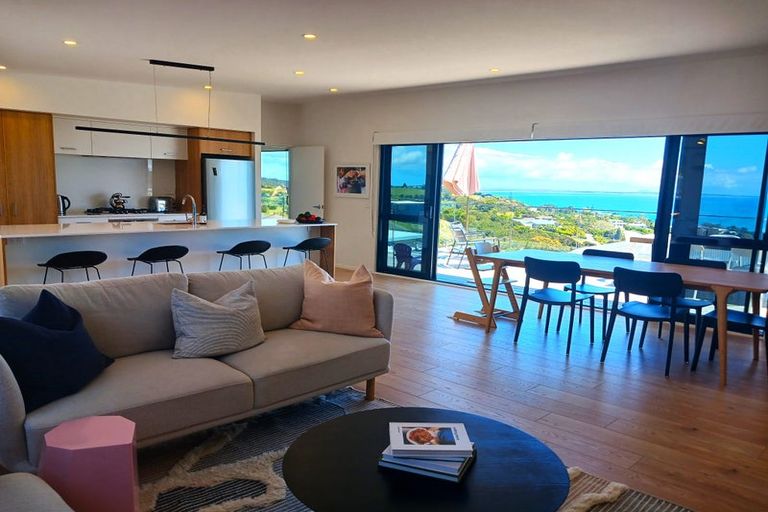 Photo of property in 6 Sunset Heights, Cable Bay, 0420