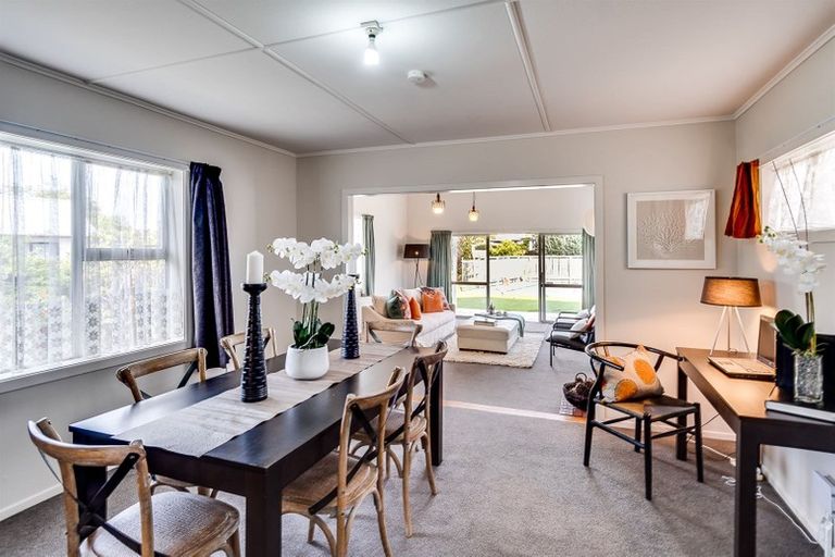 Photo of property in 404 Lumsden Road, Akina, Hastings, 4122