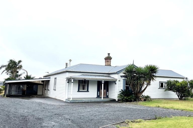 Photo of property in 235 Victoria Street West, Pukekohe, 2120