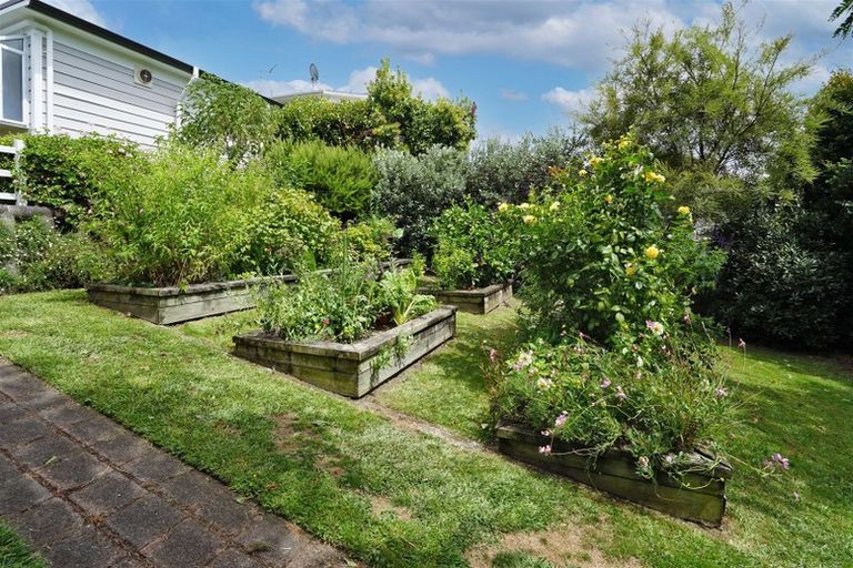 Photo of property in 8 Edwin Street, St Andrews, Hamilton, 3200