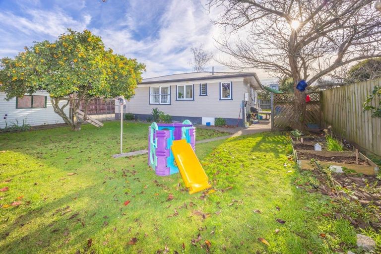 Photo of property in 19 Durham Street, Nawton, Hamilton, 3200