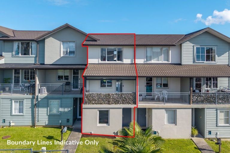 Photo of property in 58 Haven Drive, East Tamaki, Auckland, 2013