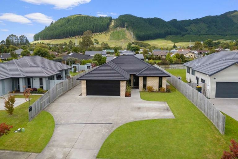 Photo of property in 14 Oakland Place, Ngongotaha, Rotorua, 3010