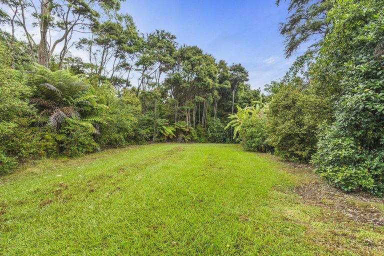 Photo of property in 1082 Sandspit Road, Sandspit, Warkworth, 0982