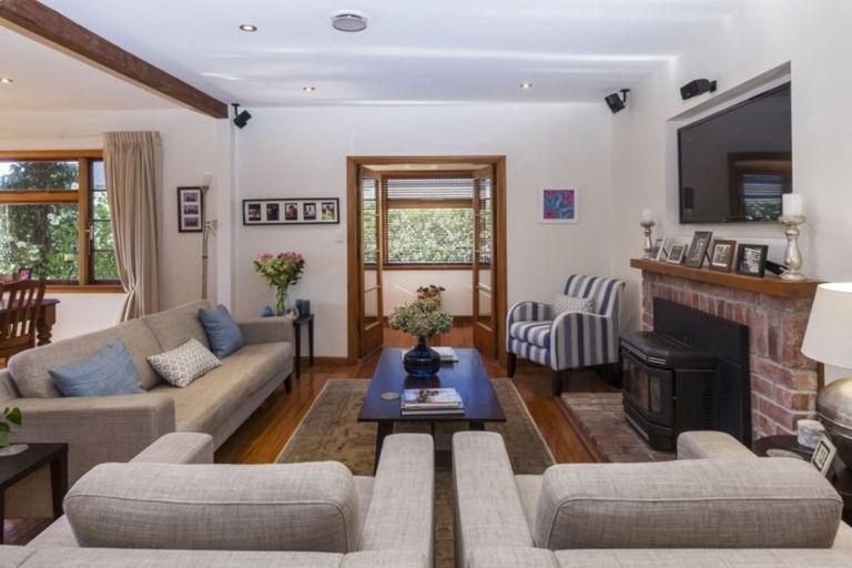 Photo of property in 51 Plynlimon Road, Strowan, Christchurch, 8052