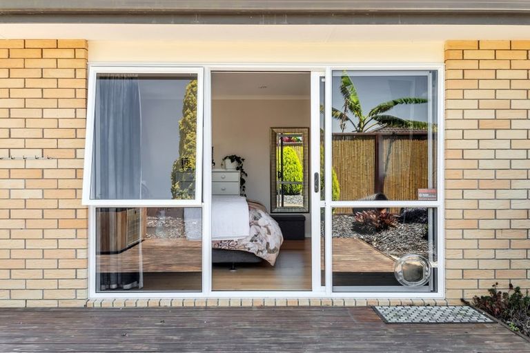 Photo of property in 3 Omana Avenue, Shelly Beach, Helensville, 0874