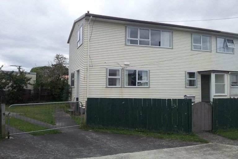 Photo of property in 19 Trevethick Grove, Woburn, Lower Hutt, 5010