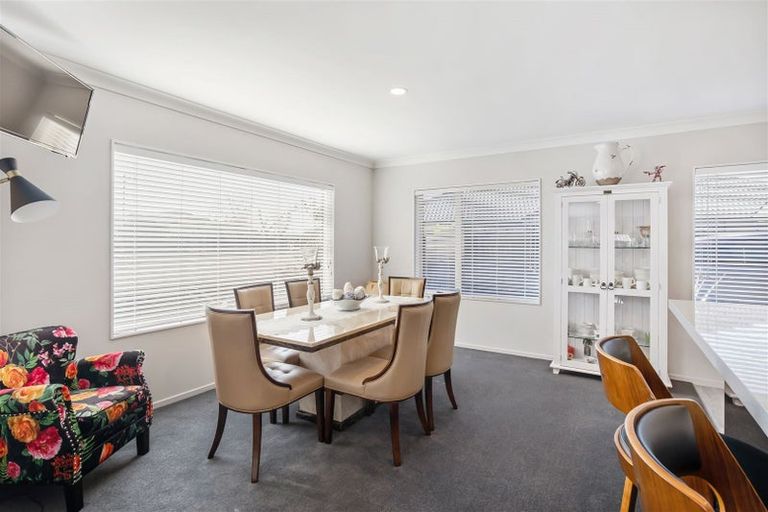 Photo of property in 5 Amoka Crescent, Parklands, Christchurch, 8083