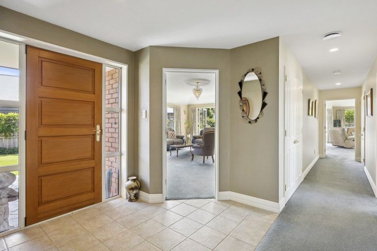 Photo of property in 5 Mallard Place, Mosgiel, 9024