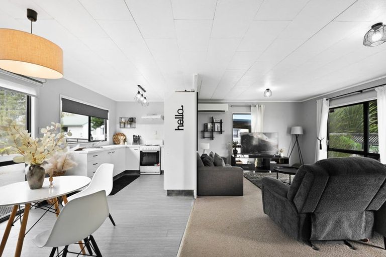 Photo of property in 18 Penney Green, Nawton, Hamilton, 3200