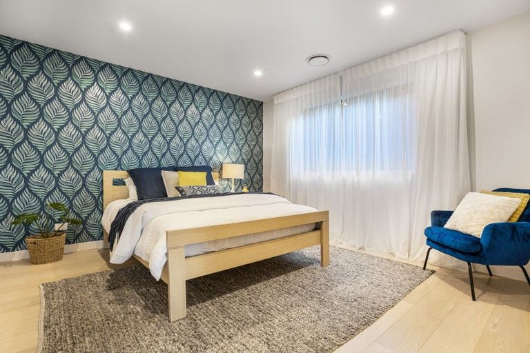 Photo of property in 17 Winscombe Street, Belmont, Auckland, 0622