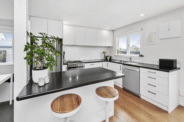 Photo of property in 31 Broadway Avenue, Waikuku Beach, 7473