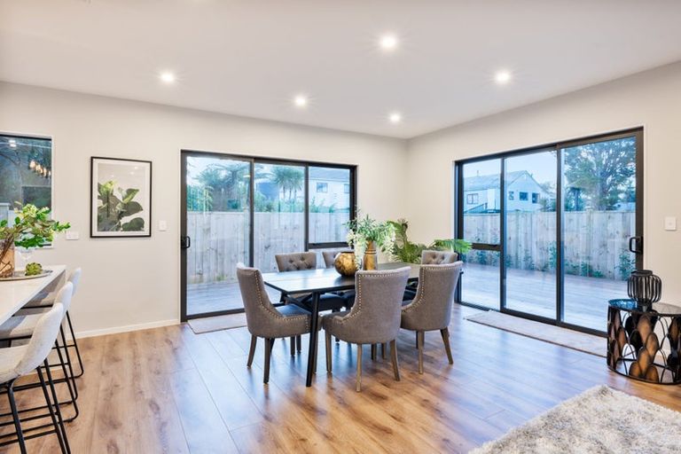 Photo of property in 18 Cirrus Way, Ranui, Auckland, 0612