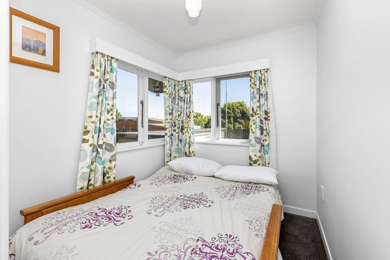 Photo of property in 14 Main Road, Raglan, 3225