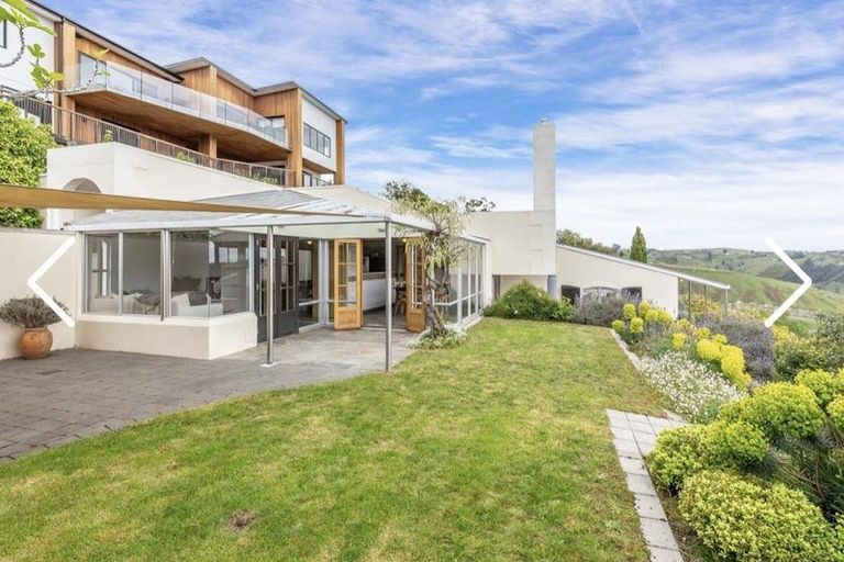 Photo of property in 1 Halcyon Way, Cashmere, Christchurch, 8022