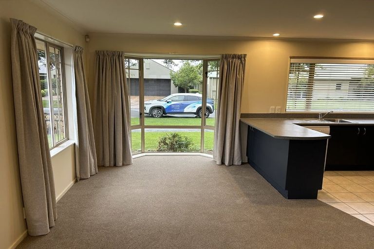 Photo of property in 16 Edmund Storr Road, Halswell, Christchurch, 8025
