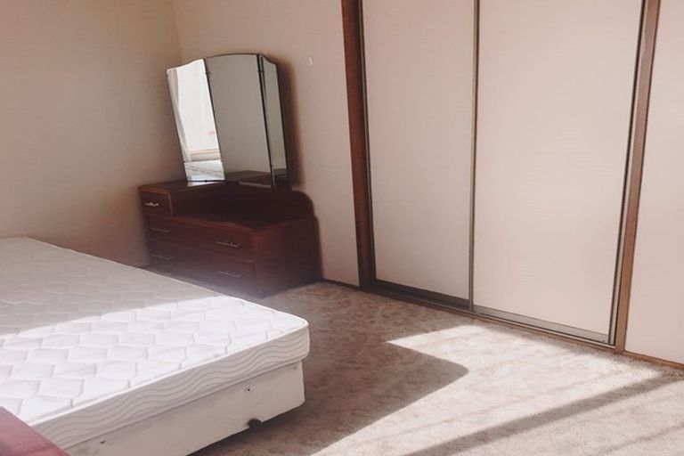 Photo of property in 28 Gibson Drive, Hornby, Christchurch, 8042