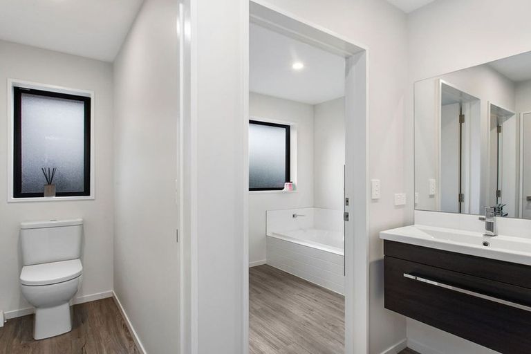 Photo of property in 34 Flint Road, Rolleston, 7614