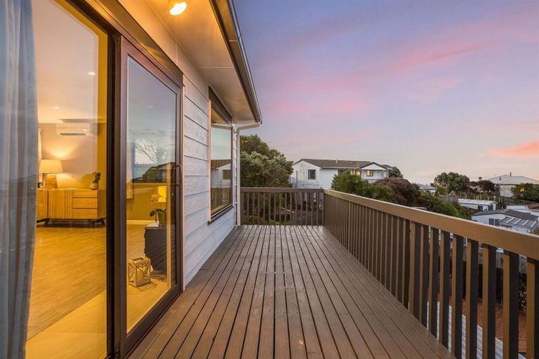 Photo of property in 9 Moki Street, Titahi Bay, Porirua, 5022