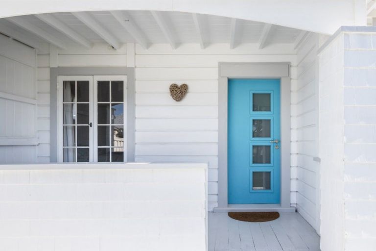 Photo of property in 74 Nelson Crescent, Napier South, Napier, 4110