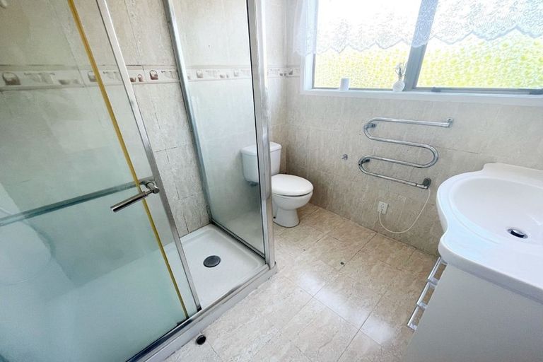 Photo of property in 7 Correa Court, Goodwood Heights, Auckland, 2105