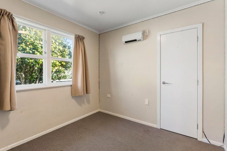 Photo of property in 17 Clark Street, Manurewa, Auckland, 2102