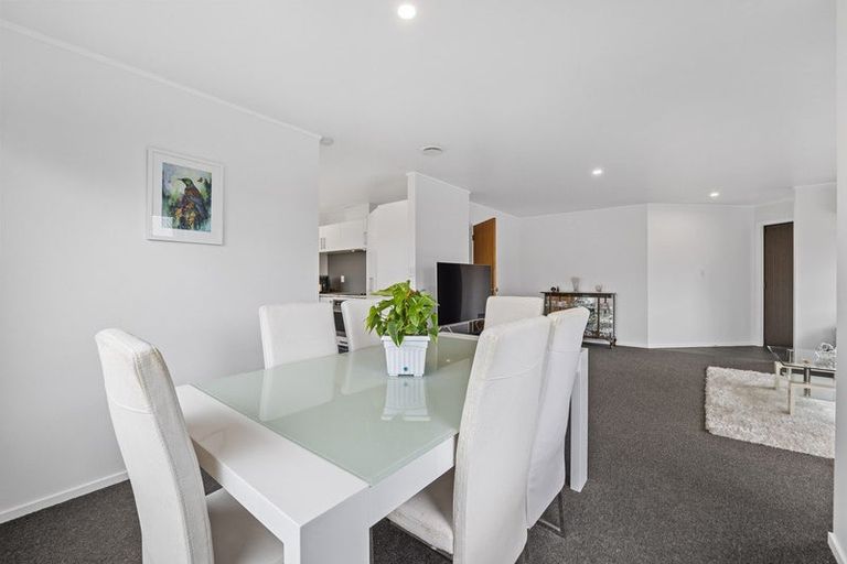 Photo of property in 26b Dixon Avenue, Hawera, 4610