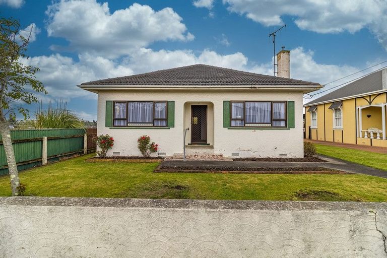 Photo of property in 7 George Street, Aramoho, Whanganui, 4500