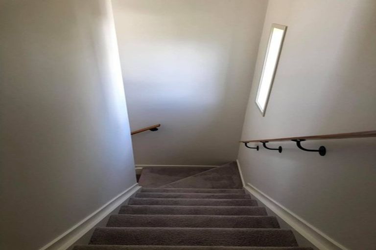 Photo of property in 2/13 Havelock Avenue, Forrest Hill, Auckland, 0620