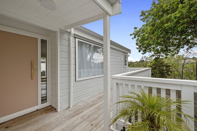 Photo of property in 12 Honnor Place, Hurdon, New Plymouth, 4310