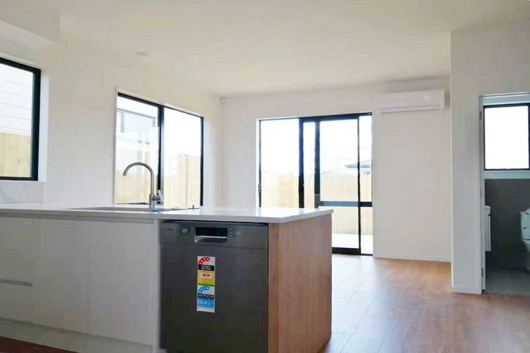 Photo of property in 57 Bellbird Street, Papakura, 2110