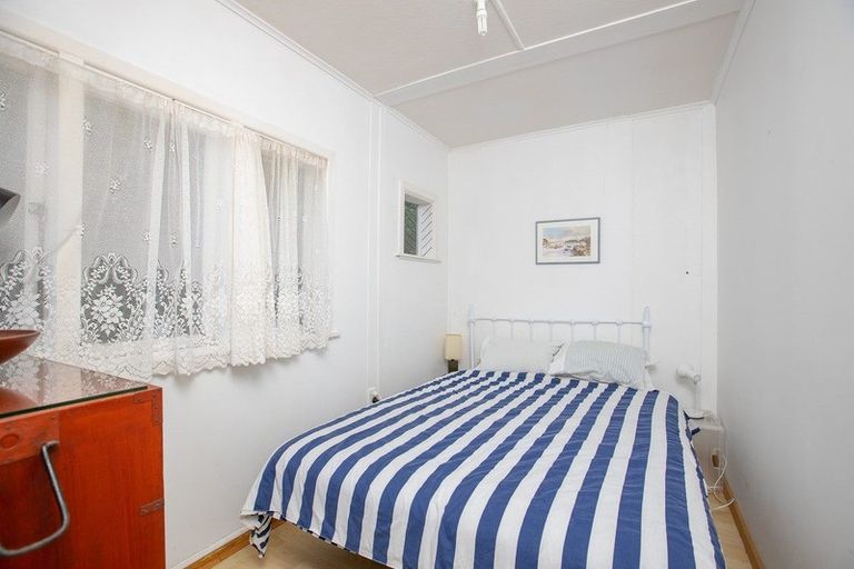 Photo of property in 1 Sandy Bay Drive, Mataikona, Tinui, 5889