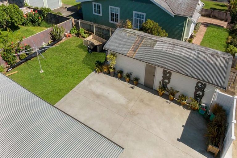 Photo of property in 195 Derby Street, Gisborne, 4010