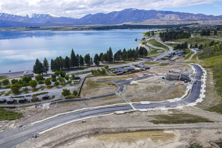 Photo of property in 5 Petes Place, Lake Tekapo, 7999