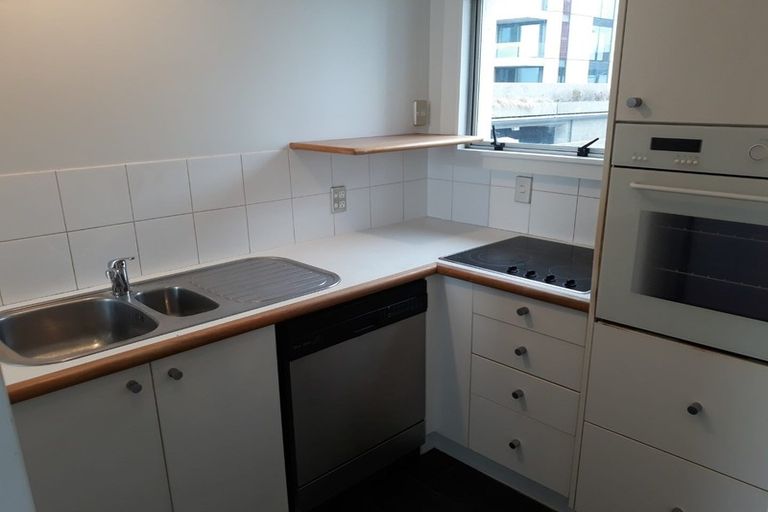 Photo of property in 44h Chester Street West, Christchurch Central, Christchurch, 8013