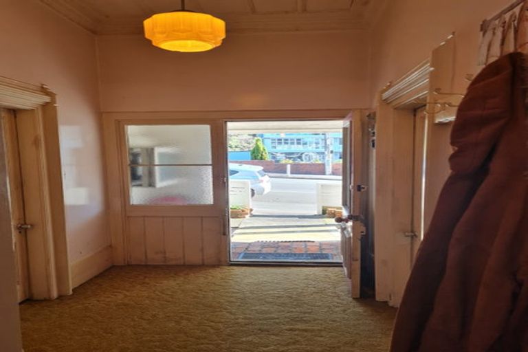 Photo of property in 185 The Terrace, Wellington Central, Wellington, 6011