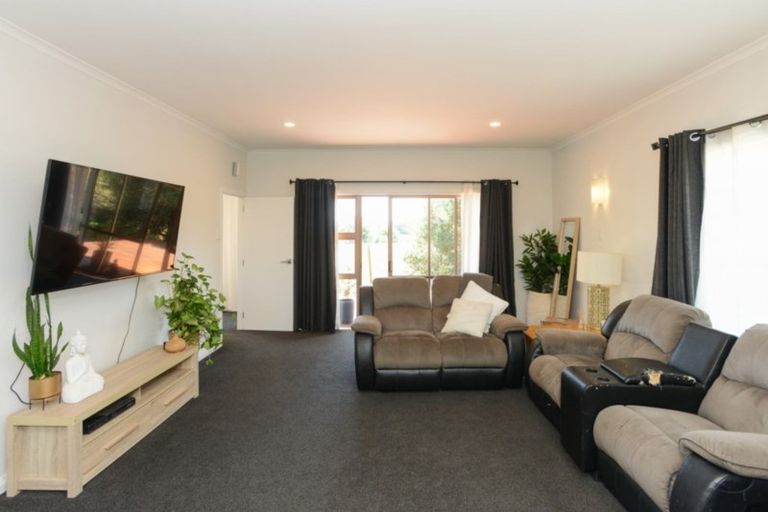Photo of property in 472 Maharakeke Road, Waipukurau, 4281