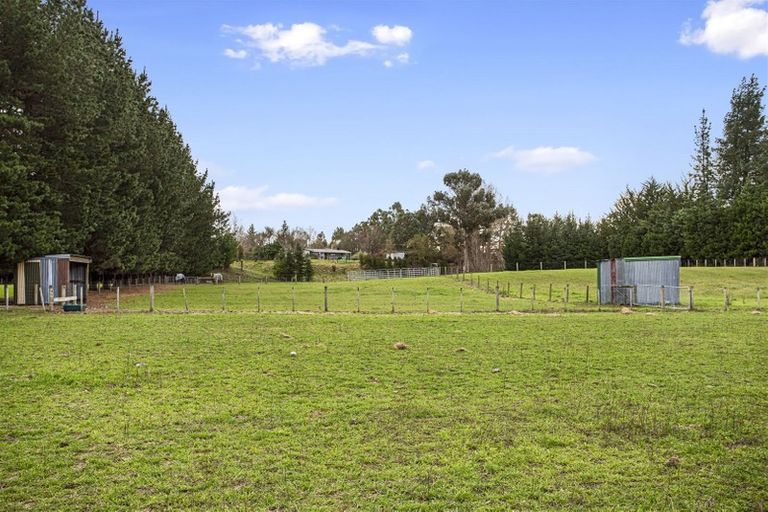 Photo of property in 14 Station Road, Loburn, Rangiora, 7472