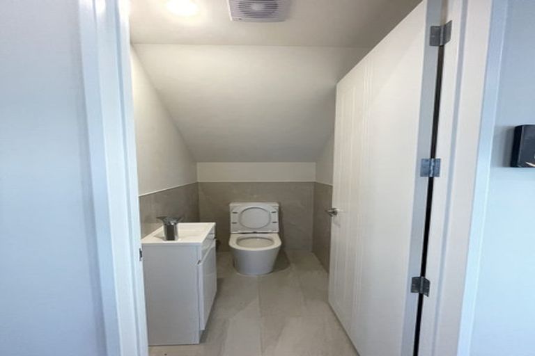 Photo of property in 323 Flat Bush School Road, Flat Bush, Auckland, 2019