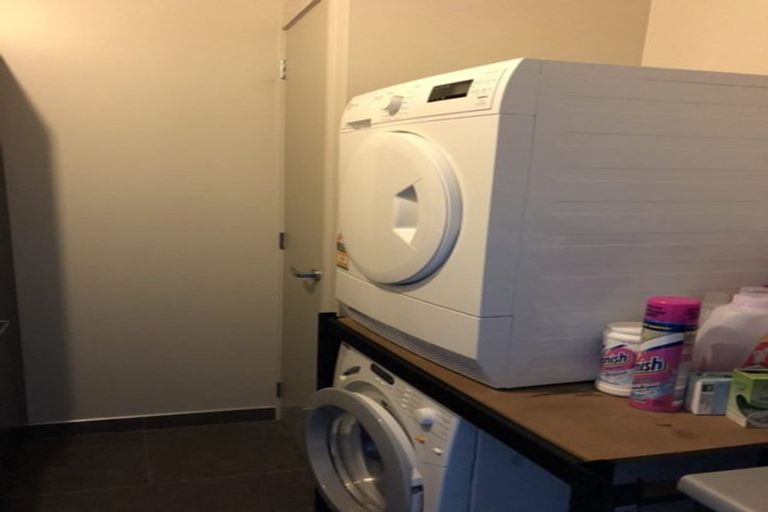 Photo of property in Shoal Haven Apartments, 112a/130 Anzac Street, Takapuna, Auckland, 0622