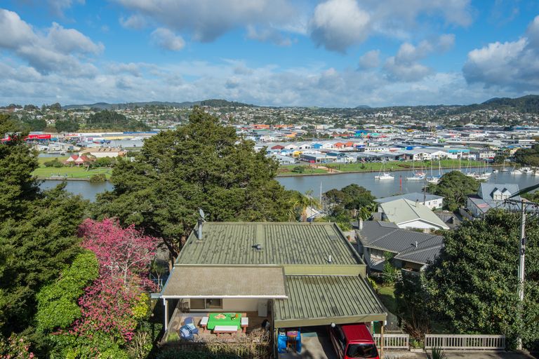 Photo of property in 20 Punga Grove Avenue, Riverside, Whangarei, 0112